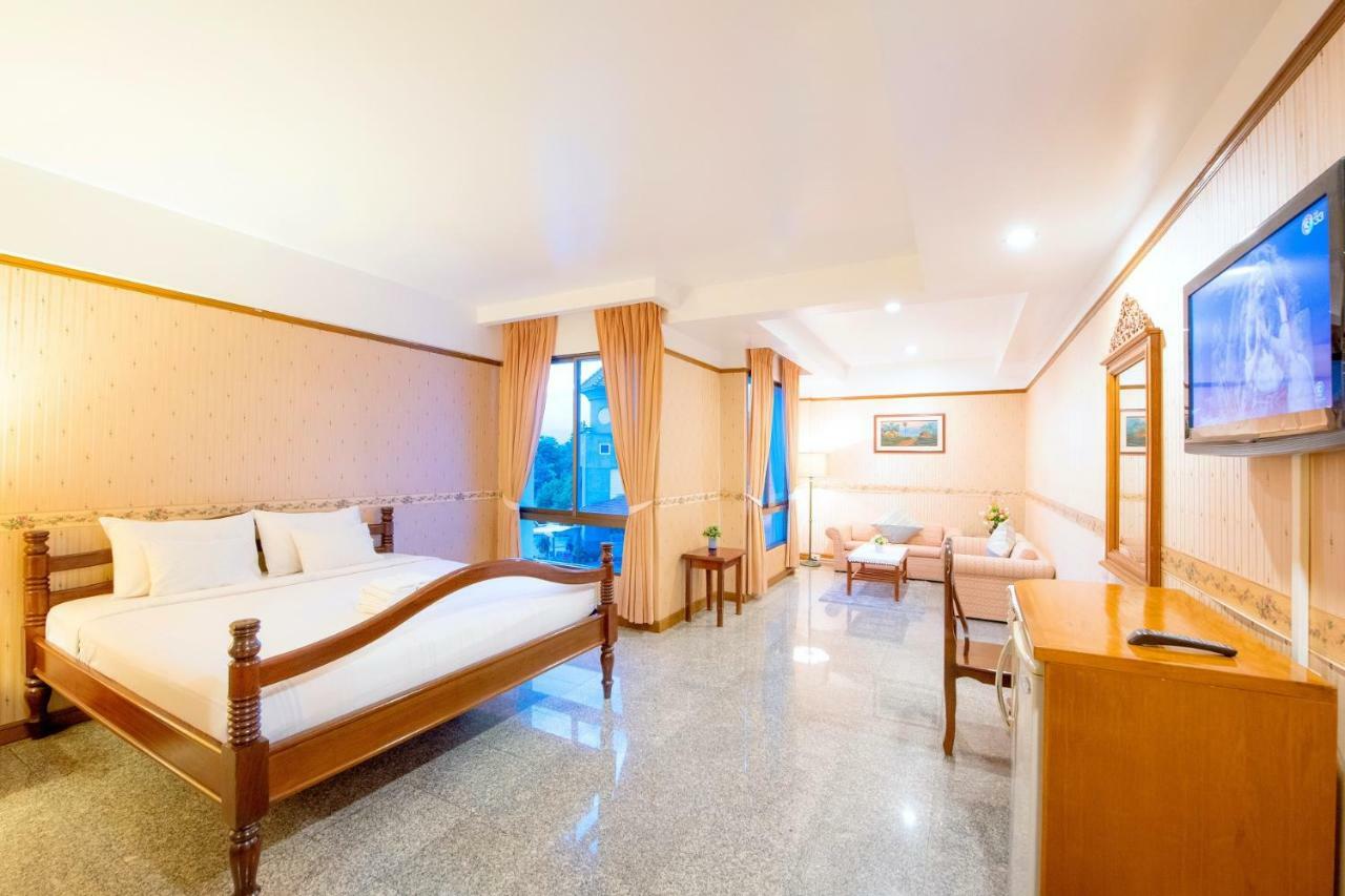 Kosit Hill Hotel Phetchabun Buitenkant foto