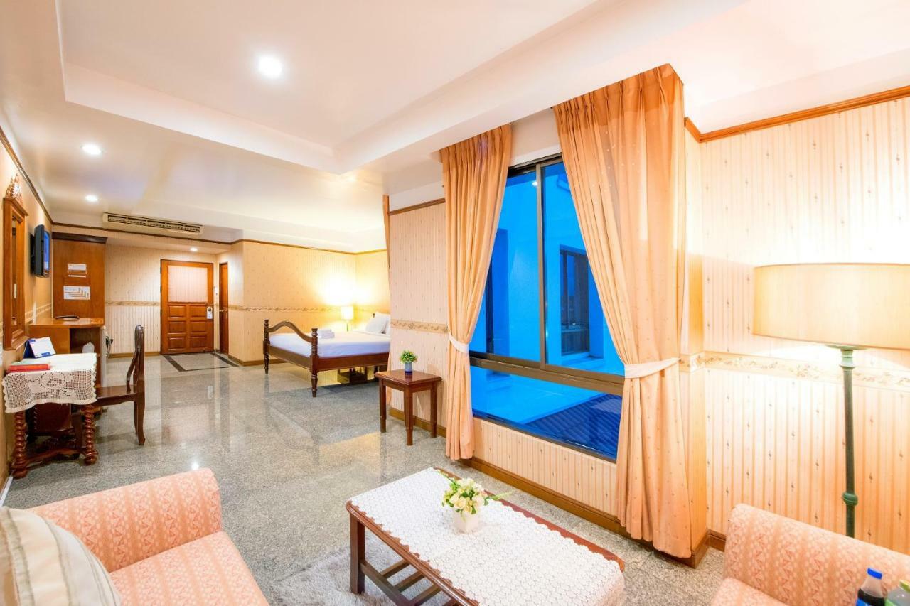 Kosit Hill Hotel Phetchabun Buitenkant foto